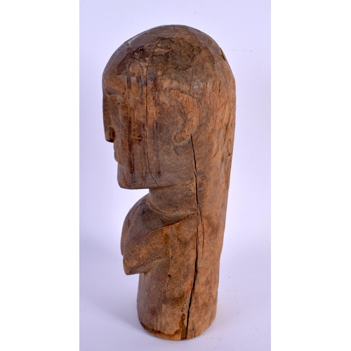 448 - AN UNUSUAL ANTIQUE NORTH AMERICAN TRIBAL INUIT BIRD HEAD TYPE TOOL together a tribal wood bust. Larg... 
