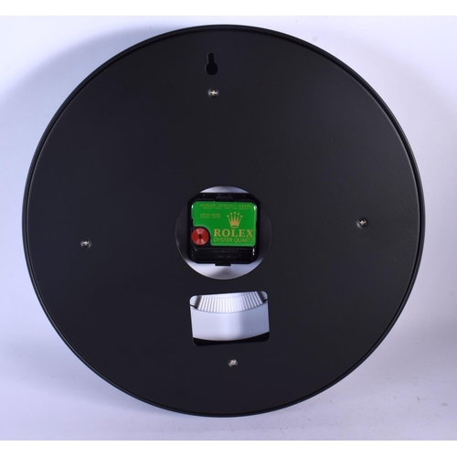 452 - A ROLEX SHOP DISPLAY ADVERTISING WALL CLOCK. 33 cm diameter.