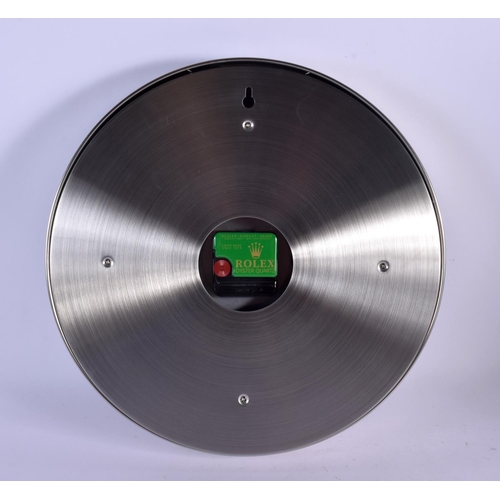 467 - A ROLEX SHOP DISPLAY ADVERTISING WALL CLOCK. 33 cm diameter.