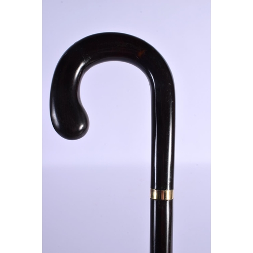 478 - A 19TH CENTURY VICTORIAN GOLD MOUNTED CANE possibly full length horn. 380 grams. 90 cm long.