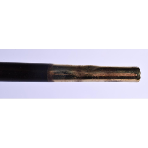 478 - A 19TH CENTURY VICTORIAN GOLD MOUNTED CANE possibly full length horn. 380 grams. 90 cm long.