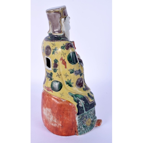 32 - A 19TH CENTURY CHINESE FAMILLE JAUNE PORCELAIN FIGURE OF AN IMMORTAL Qing. 21 cm high.