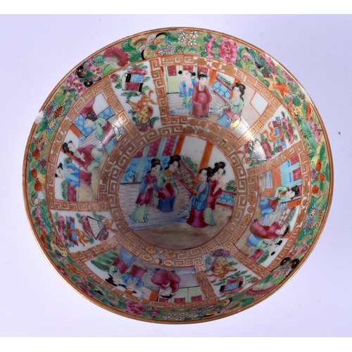 47 - A 19TH CENTURY CHINESE CANTON FAMILLE ROSE BOWL together with a fish plate. Largest 23 cm diameter. ... 