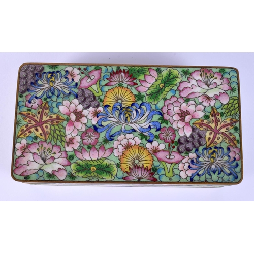 6 - AN EARLY 20TH CENTURY CHINESE CLOISONNE ENAMEL RECTANGULAR CASKET Late Qing/Republic, decorated with... 