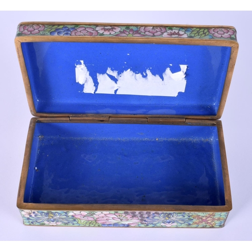 6 - AN EARLY 20TH CENTURY CHINESE CLOISONNE ENAMEL RECTANGULAR CASKET Late Qing/Republic, decorated with... 