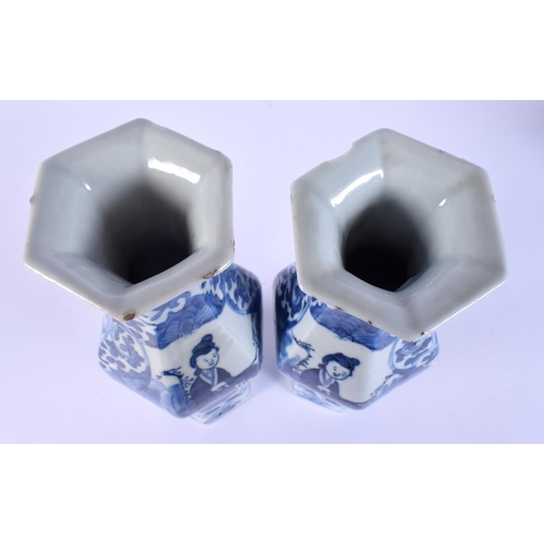 60 - A PAIR OF 19TH CENTURY CHINESE BLUE AND WHITE PORCELAIN VASES bearing Kangxi marks to base. 26 cm hi... 