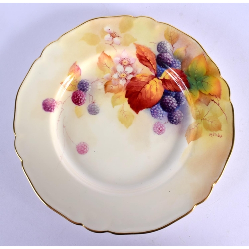 181 - Royal Worcester plate painted with autumnal leaves and berries by K. Blake, signed, date code 1939. ... 