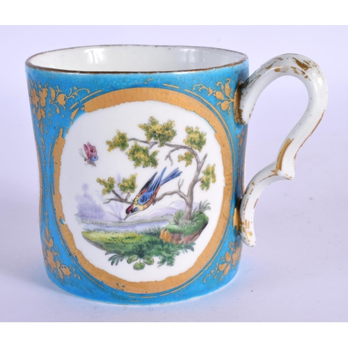 200 - Late 18th/early 19th c. Sevres mug, painted with three oval panels of birds in a landscape. 7.5cm hi... 