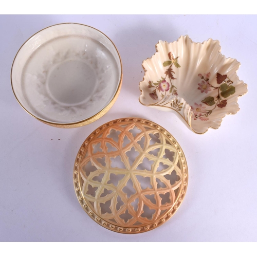 269 - Royal Worcester blush ivory pot pourri and cover shape G81 date code 1910 and a leaf shape dish shap... 