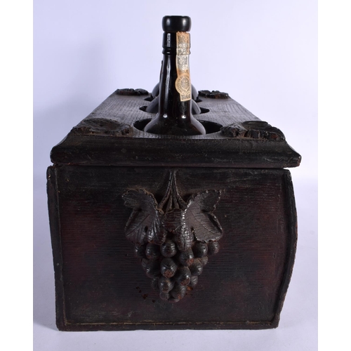 378 - AN UNUSUAL SHIPS CHILLED WINE BY THE GLASS DECANTER BOX decorated with mythical men. 40 cm x 24 cm.