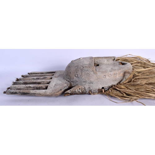 402 - A VINTAGE AFRICAN TRIBAL CARVED WOOD MASK. Mask 40 cm x 22 cm.