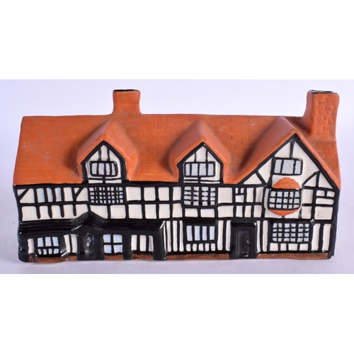 416 - A WILLOW ART PORCELAIN MODEL OF SHAKESPEARES HOUSE. 15 cm x 8 cm.