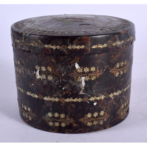 648 - A REGENCY PIQUE WORK BOX AND COVER. 6 cm x 8 cm.