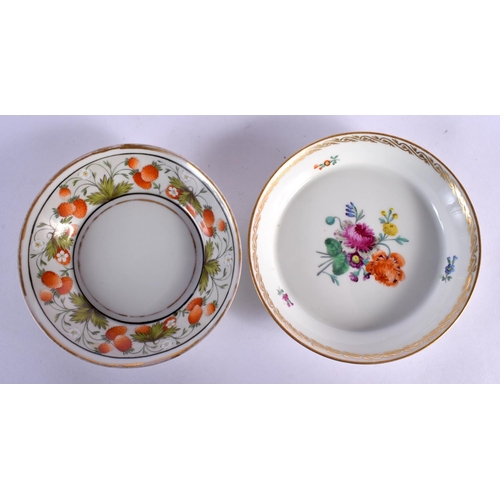 77 - TWO 19TH CENTURY CONTINENTAL PORCELAIN CUPS AND SAUCERS painted with flowers. 10 cm diameter. (4)