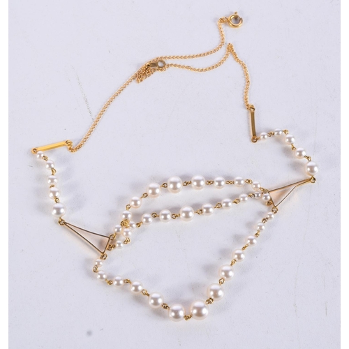 1083 - A 9CT GOLD MOUNTED PEARL NECKLACE.  Stamped 9ct, Length 40cm, Pearl size 4mm, weight 9.6g