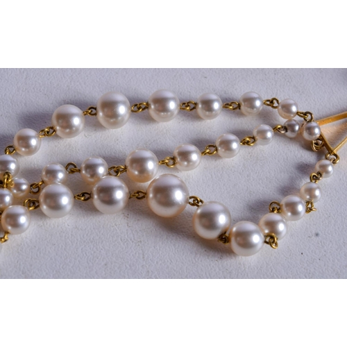 1083 - A 9CT GOLD MOUNTED PEARL NECKLACE.  Stamped 9ct, Length 40cm, Pearl size 4mm, weight 9.6g