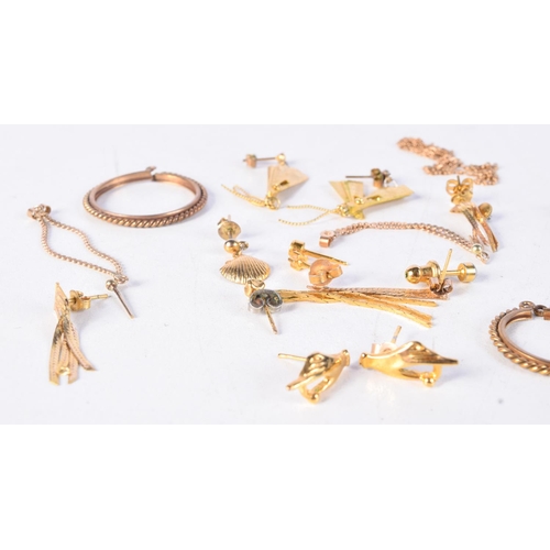 1084 - ASSORTED GOLD JEWELLERY.  Stamped 9ct, total weight 17.6g (qty)