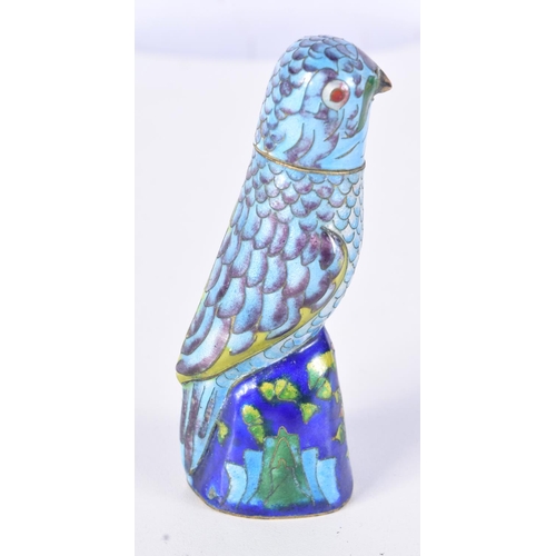 772 - AN ENAMEL BOX AND COVER IN THE FORM OF A BIRD.  9cm x 3.2cm x 3cm, weight 43.1g