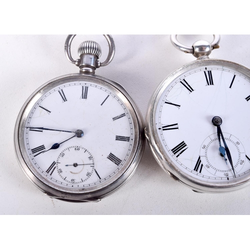 826 - 3 X SILVER POCKET WATCHES.  Hallmarked Birmingham, 5.1cm diameter, total weight 319g (3)