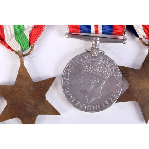 828 - FIVE WORLD WAR TWO MEDALS COMPRISING, WAR MEDAL, AFRICA STAR AND CAMPAIGN STAR, ITALY STAR AND FRANC... 