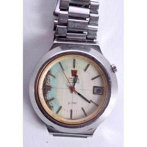 851 - VINTAGE OMEGA F300 ELECTRONIC WATCH.  Dial 4cm, weight 100.2g