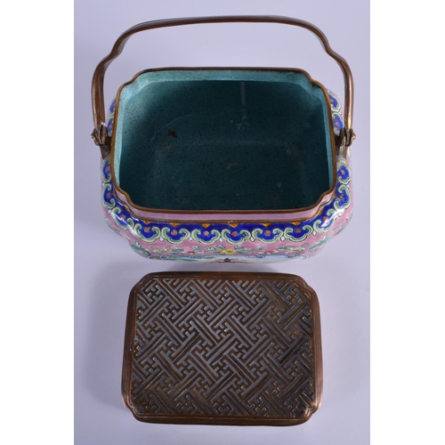 1518 - A VERY RARE 18TH/19TH CENTURY CHINESE CANTON ENAMEL HAND WARMER AND COVER Qianlong/Jiaqing. 17 cm x ... 