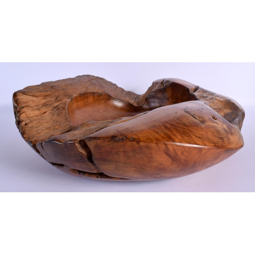 1561 - A LOVELY LARGE EARLY 20TH CENTURY JAPANESE MEIJI PERIOD CARVED ROOTWOOD BOWL of naturalistic form. 3... 