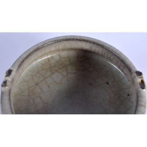 1580 - A 17TH/18TH CENTURY CHINESE GE TYPE STONEWARE CENSER Ming/Qing. 14 cm wide.