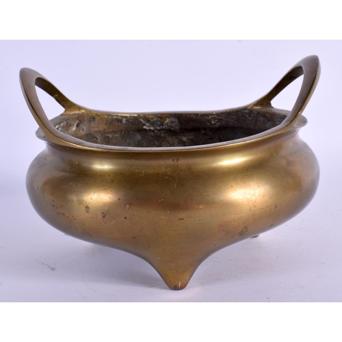 1587 - A 19TH CENTURY CHINESE TWIN HANDLED BRONZE CENSER bearing Xuande marks to base. 14 cm wide, internal... 