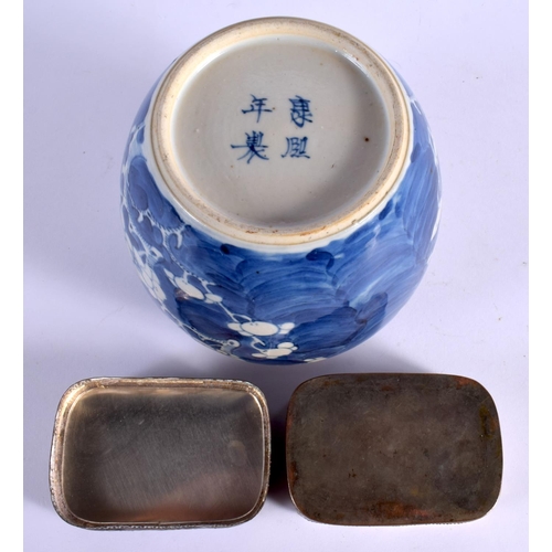 1596 - A 19TH CENTURY CHINESE BLUE AND WHITE PRUNUS GINGER JAR bearing Kangxi marks to base, together with ... 