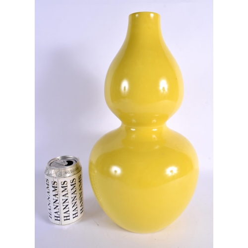 1618 - A LARGE YELLOW GLAZED DOUBLE GOURD VASE 20th Century. 40 cm high.