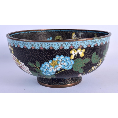 1633 - A LARGE EARLY 20TH CENTURY CHINESE CLOISONNE ENAMEL BOWL Late Qing/Republic. 20 cm x 10 cm.