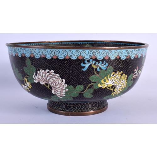 1633 - A LARGE EARLY 20TH CENTURY CHINESE CLOISONNE ENAMEL BOWL Late Qing/Republic. 20 cm x 10 cm.