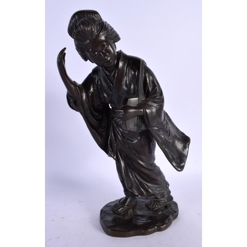 1710 - A LARGE 19TH CENTURY JAPANESE MEIJI PERIOD BRONZE OKIMONO modelled as a geisha. 31 cm high.