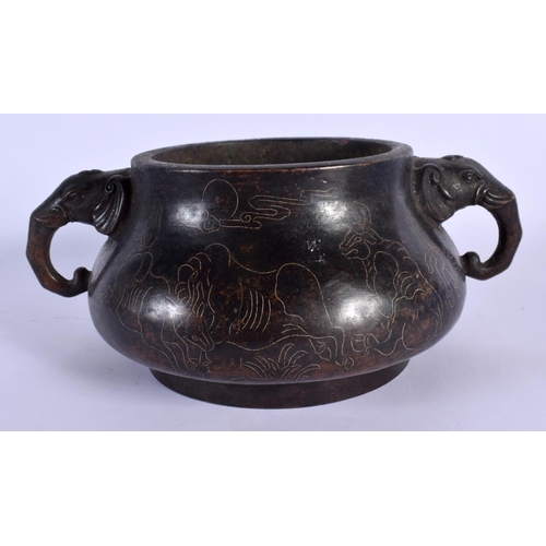 1757 - AN EARLY 20TH CENTURY CHINESE SILVER INLAID BRONZE CENSER Late Qing/Republic. 21 cm wide.