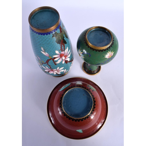 1763 - THREE CHINESE CLOISONNE ENAMEL WARES 20th Century. Largest 18 cm high. (3)