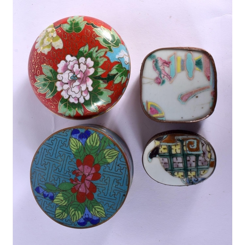 1765 - TWO CHINESE CLOISONNE BOXES etc. Largest 8 cm diameter. (4)