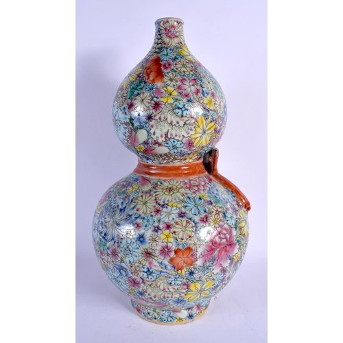 1794 - A LARGE CHINESE FAMILLE ROSE MILLIFIORE PORCELAIN DOUBLE GOURD VASE 20th Century. 42 cm x 15 cm.