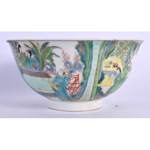 1827 - A CHINESE FAMILLE VERTE PORCELAIN BOWL 20th Century. 15 cm diameter.