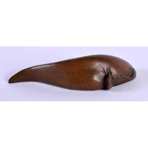 1838 - A JAPANESE BRONZE CATFISH OKIMONO. 5.5 cm x 1.25 cm.