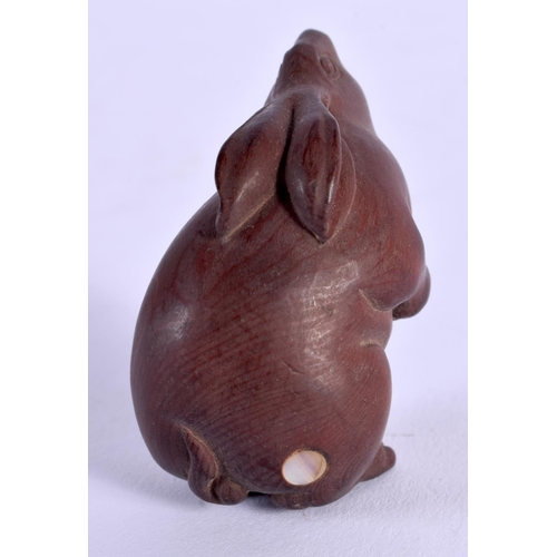 1841 - A JAPANESE BOXWOOD RABBIT OKIMONO. 4.5 cm x 3 cm.