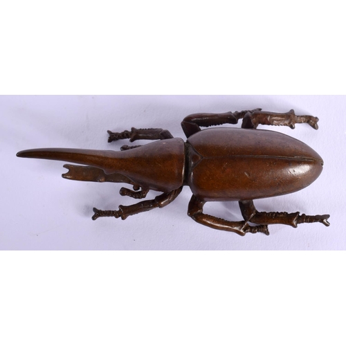 1875 - A JAPANESE BRONZE INSECT OKIMONO. 8 cm x 3 cm.