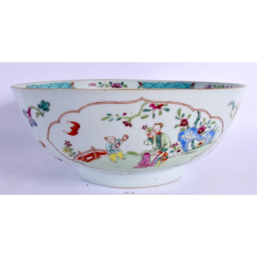 2149 - AN 18TH CENTURY CHINESE EXPORT FAMILLE ROSE BOWL Qianlong. 22 cm diameter.