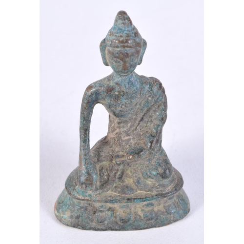 3023 - A Small Chinese Tibetan bronze buddha 6cm.