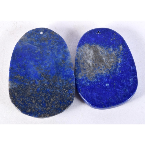 3029 - A pair of Lapis Lazuli carved pendants 6 x 4.5 cm (2).