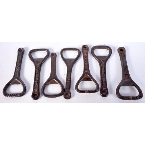 3055 - A collection of vintage variously branded metal bottle openers (14).