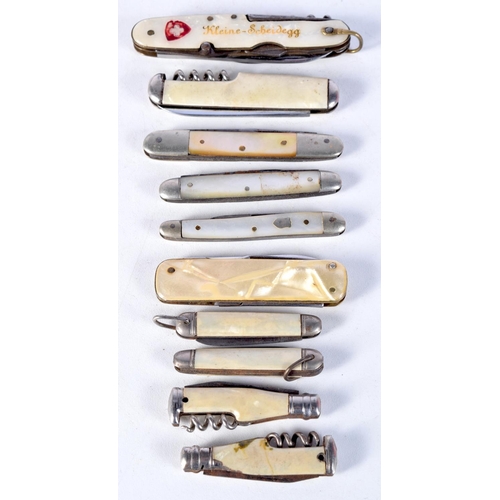 3067 - A collection of small pearl handled pen knives largest 8.5 cm. (10).