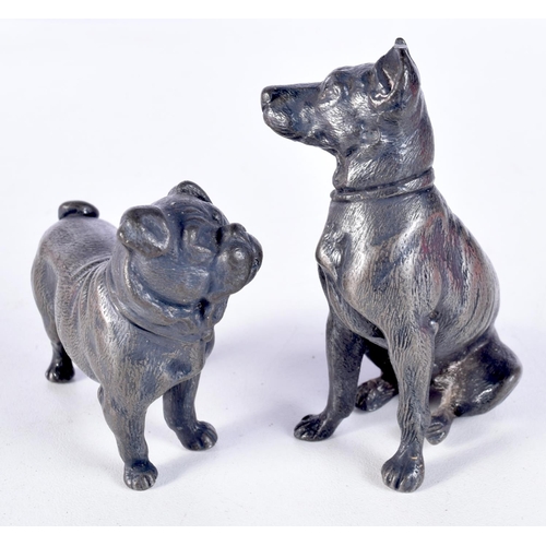 3072 - A small cast metal WMFB stamped model of a dog together with another smaller model 7 cm (2).