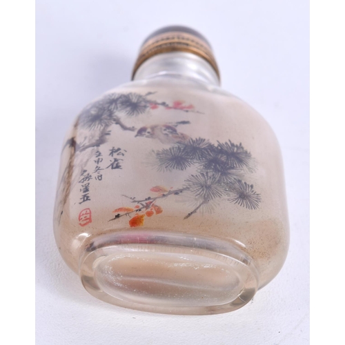 3144 - A Chinese Peking glass snuff bottle decorated with birds and foliage. 7cm.