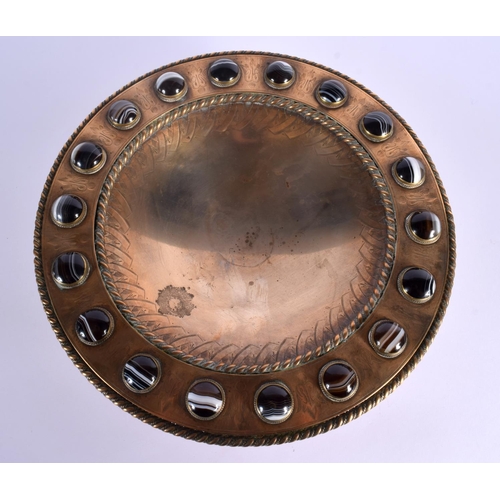 14 - A LOVELY LARGE 19TH CENTURY EUROPEAN AGATE MOUNTED BRONZE TAZZA decorated with foliage. 28 cm x 10 c... 